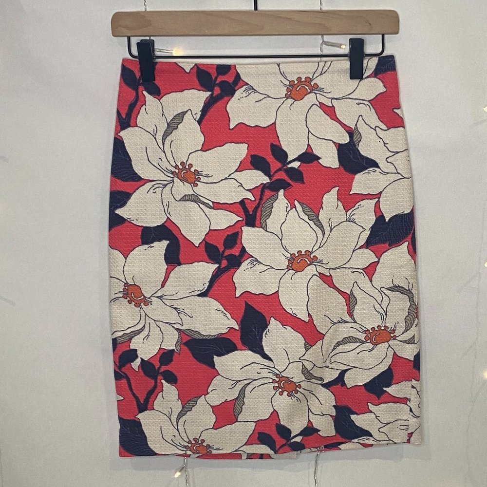 ANN TAYLOR Floral Blue Pink and White Pencil Skirt